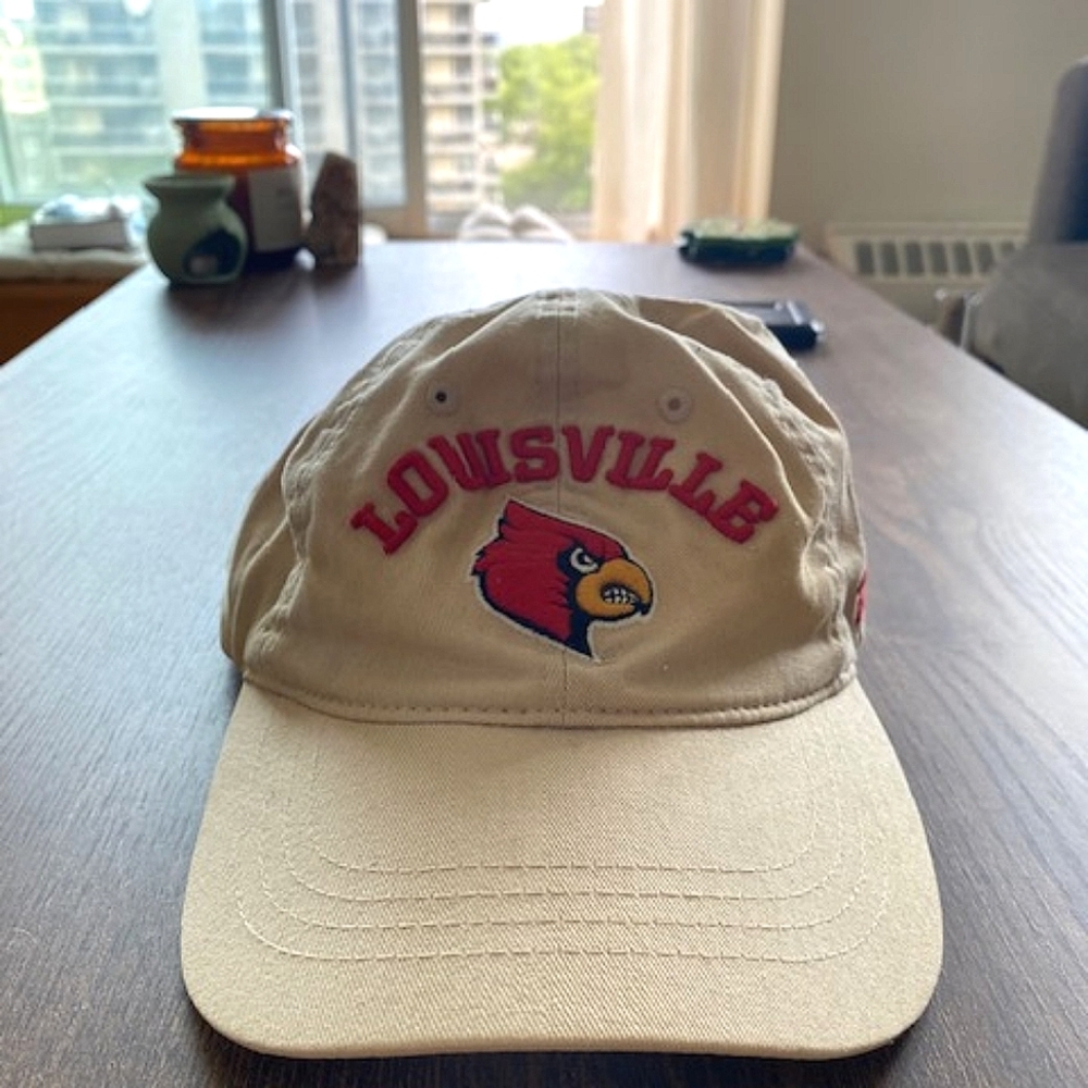 Louisville Strapback Zephyr